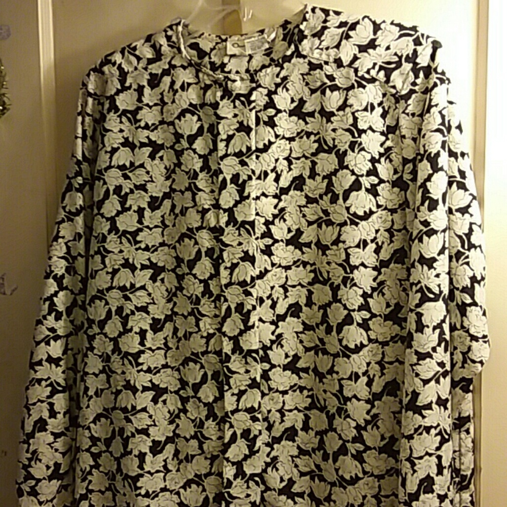 Vintage Oscar dela Renta blouse